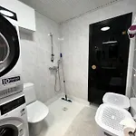 Hopea Villa, Vuokatin Ytimessae Sisaeltyy Sauna, Ilmainen Pysaekoeinti, Wi-fi, 55smarttv, Omapiha, Sopii Perheille Casa vacanze *