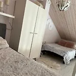 Hopea Villa, Vuokatin Ytimessae Sisaeltyy Sauna, Ilmainen Pysaekoeinti, Wi-fi, 55smarttv, Omapiha, Sopii Perheille *